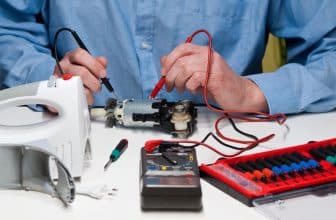 Reparatur eines Handmixers